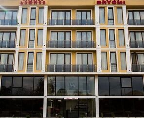Batomi Hotel