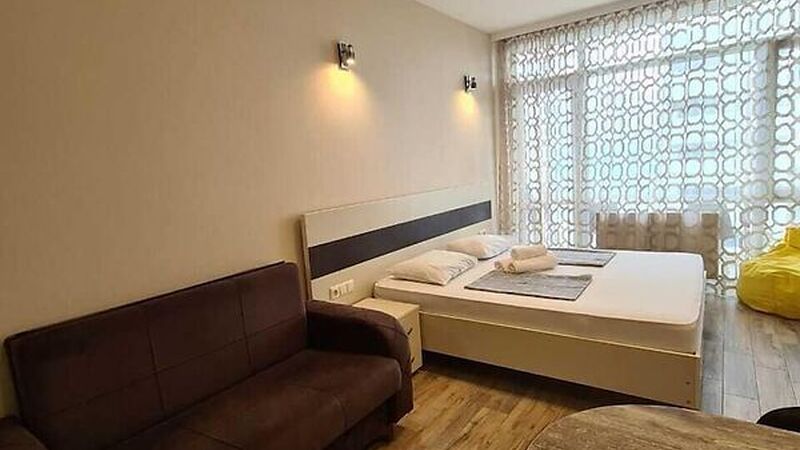 Mega Palace Apartments
