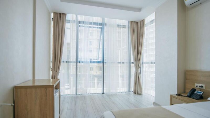 Hotel Batumi Palace