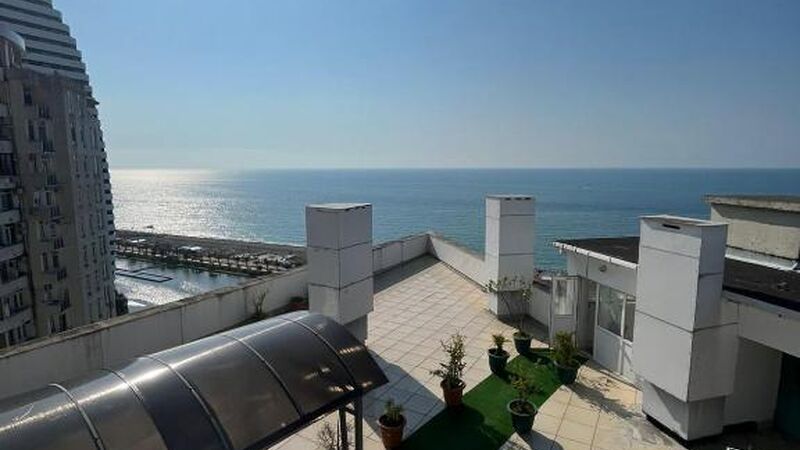 Penthouse Hotel Batum