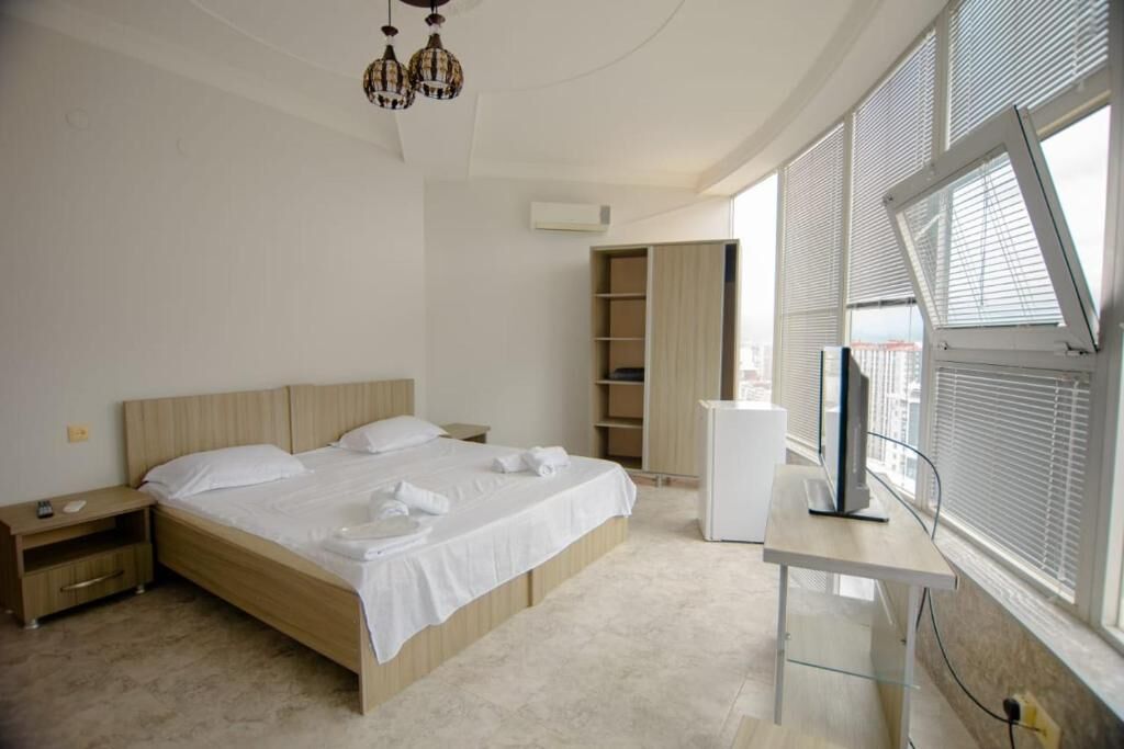 Penthouse Hotel Batum